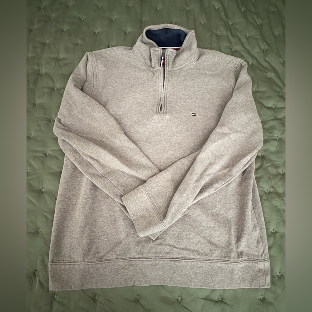 Tommy Hilfiger Men's Tan 1/4 Zip Sweater